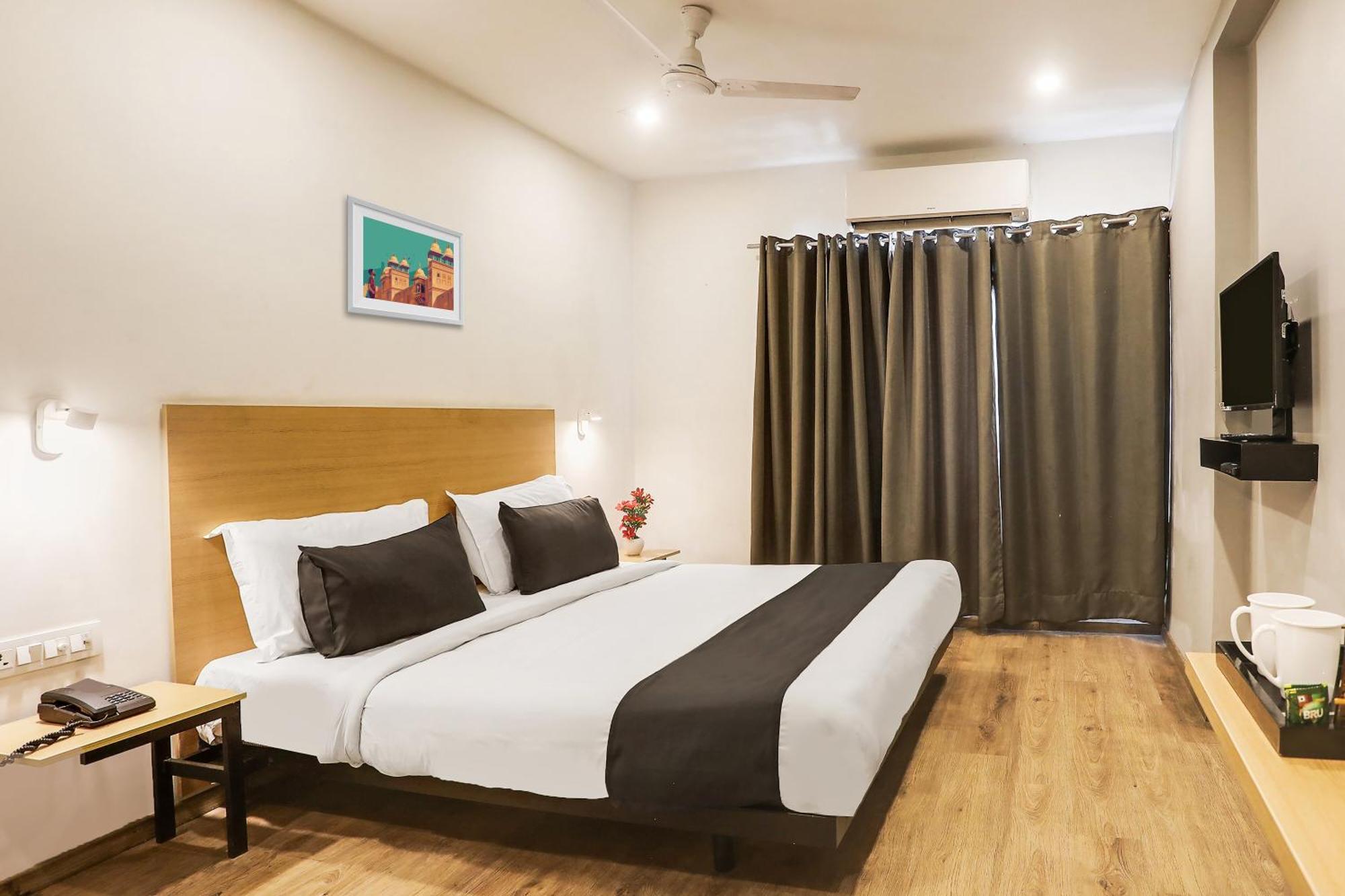Townhouse Rajdhani Residency Sururnagar Exterior foto